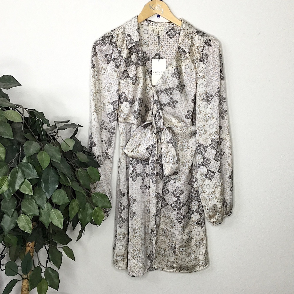 NWT Promesa Mykonos Satin Dress